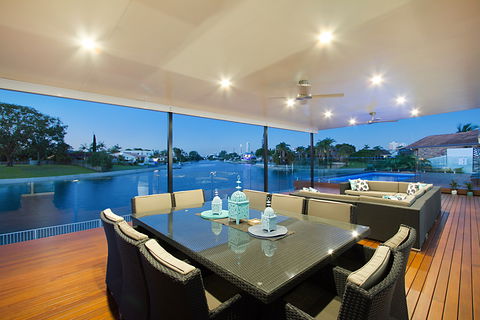 Whitehaven At Broadbeach - Vogue Holiday Homes - New Castle Holiday 2