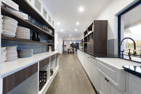 WhiteVale Estate - New Castle Holiday 3