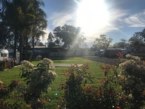 Wine Country Tourist Park - New Castle Holiday 2