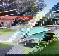 Yamba Motor Inn - New Castle Holiday