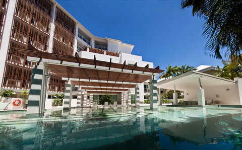 201 Lake Street - New Castle Holiday 9