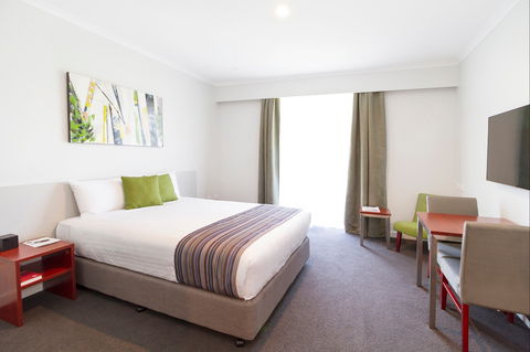 Abode Narrabundah - New Castle Holiday 1