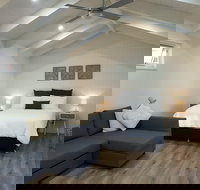 Alkira Garden Studios - New Castle Holiday