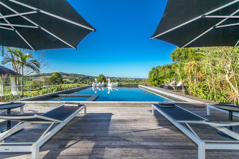 Aria - New Castle Holiday 7