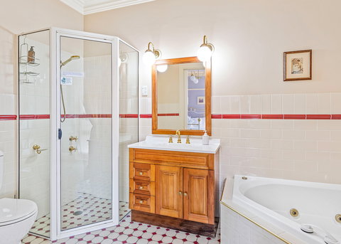 Bethany Manor Bed And Breakfast - New Castle Holiday 4