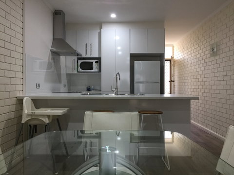 Breeze At The Bay - New Castle Holiday 1