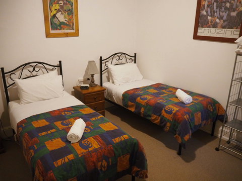 Clyde's Cottage - New Castle Holiday 4