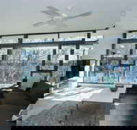 Contemporary Residence in Woolloomooloo - New Castle Holiday