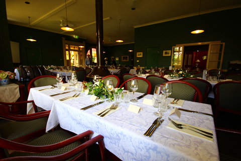 Cotswold Gardens Armidale - New Castle Holiday 1