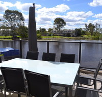Cypress Townhouse - New Castle Holiday