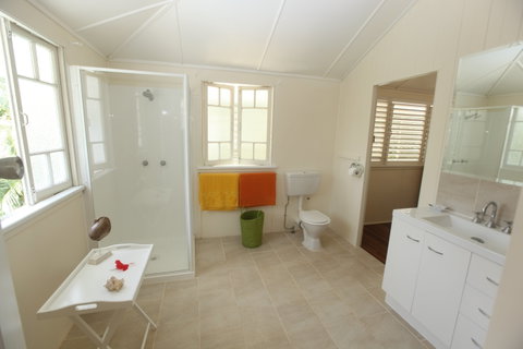 Daggoombah Holiday House - New Castle Holiday 3