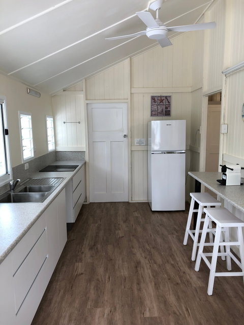 Daggoombah Holiday House - New Castle Holiday 5