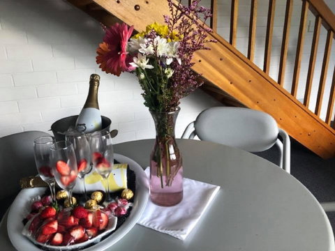 Dalby Manor Motor Inn - New Castle Holiday 0