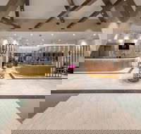 Deco Hotel Canberra - New Castle Holiday