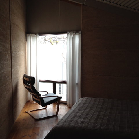 Doi's Ocean Front Apartment - New Castle Holiday 2