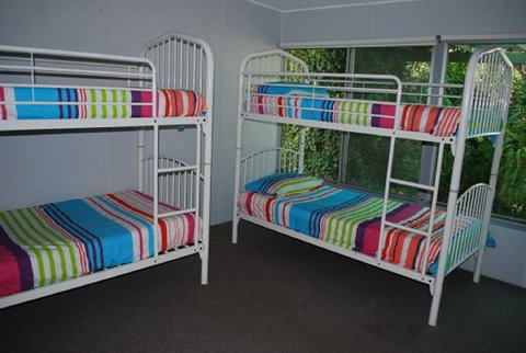 Dunworkin - New Castle Holiday 7