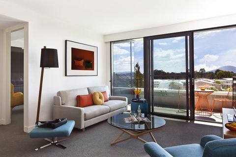 East Hotel + Apartments - New Castle Holiday 2