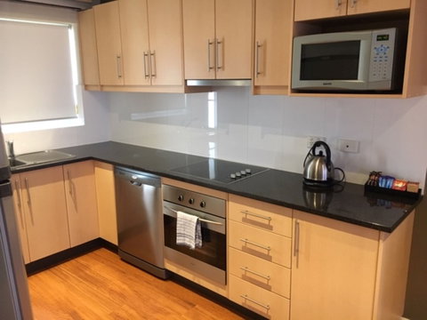 Ethelton Serviced Apartments - New Castle Holiday 4