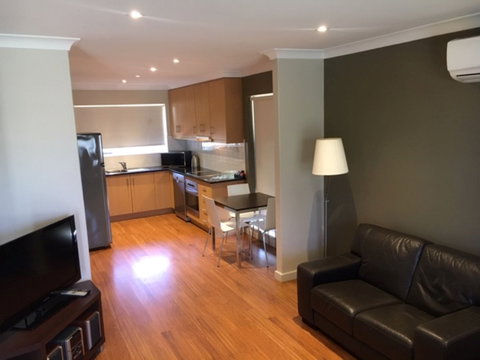 Ethelton Serviced Apartments - New Castle Holiday 6