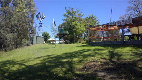 Fort Courage Caravan Park - New Castle Holiday 3