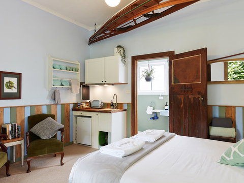 Forrest Guesthouse - New Castle Holiday 4