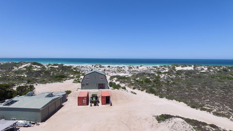 Fowlers Bay Beach House - New Castle Holiday 0