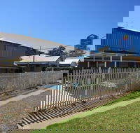 Harvest Lodge - New Castle Holiday