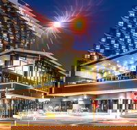 Hotel Grand Chancellor Brisbane - New Castle Holiday