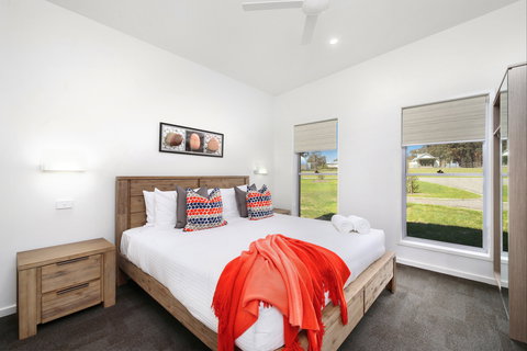 Ironbark Hill Villas - New Castle Holiday 0