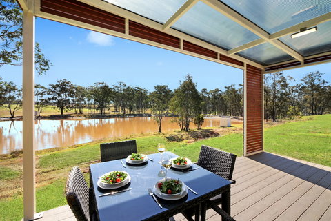 Ironbark Hill Villas - New Castle Holiday 1