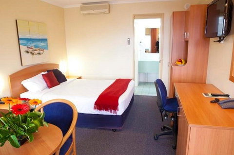 Karinga Motel, SureStay Hotel By Best Western - New Castle Holiday 4