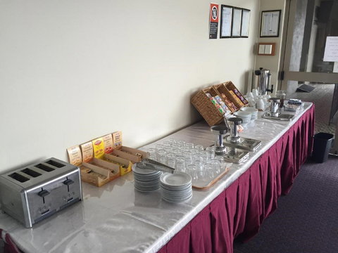 Karinga Motel, SureStay Hotel By Best Western - New Castle Holiday 8