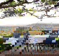 Kia Ora Lookout Retreat - New Castle Holiday