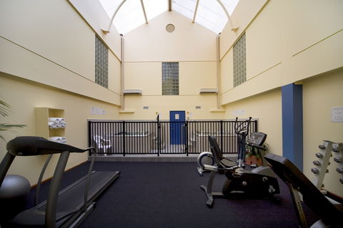Madison Capital Executive Apartment Hotel - New Castle Holiday 2