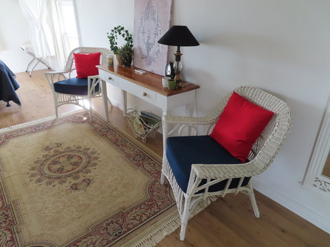 Maison De May Boutique Bed And Breakfast - New Castle Holiday 8