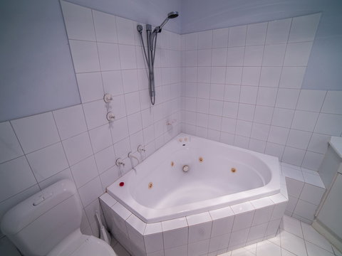 Marina Reflections - New Castle Holiday 5