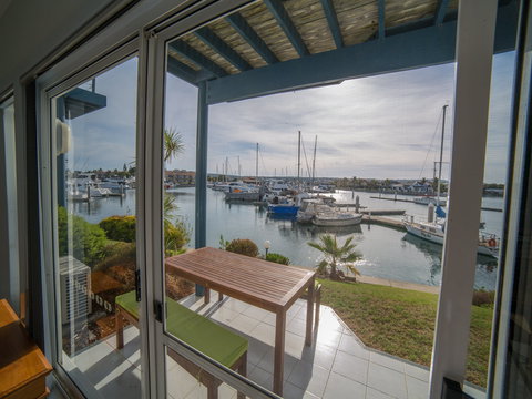 Marina Reflections - New Castle Holiday 6