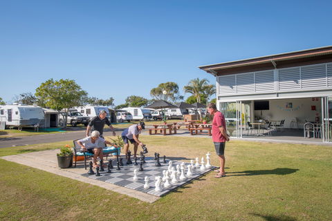 Maroochydore Beach Holiday Park - New Castle Holiday 4