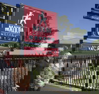 Matilda Motor Inn - New Castle Holiday