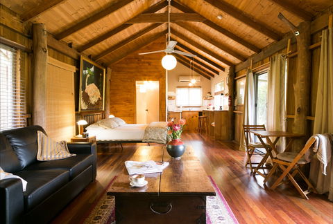 Mavis's Kitchen And Cabins - New Castle Holiday 0