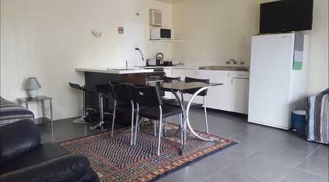 Meeniyan Motel And Bike Hire - New Castle Holiday 3