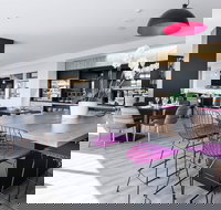 Mercure Brisbane - New Castle Holiday