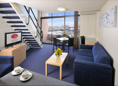 Metro Apartments On Darling Harbour - New Castle Holiday 1