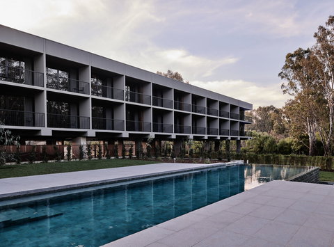 Mitchelton Hotel - New Castle Holiday 7