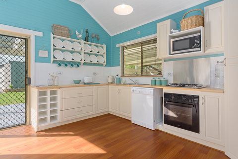 Palperipa - New Castle Holiday 2