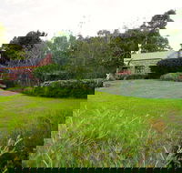 Pear Tree Hollow - New Castle Holiday