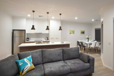 Renmark River Villas - New Castle Holiday 2