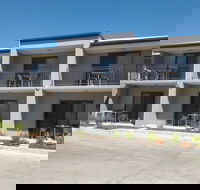 Royal Motel Miles - New Castle Holiday
