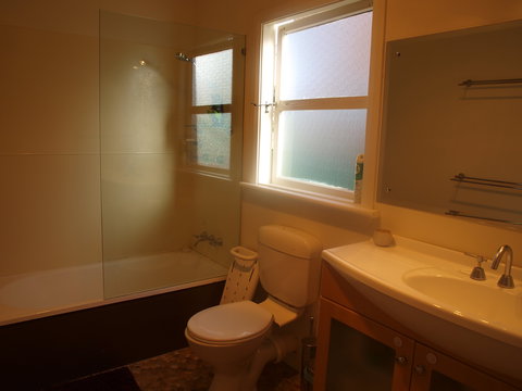 Sandy Shore Hideaway - New Castle Holiday 3