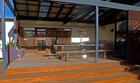 Sandy Shore Hideaway - New Castle Holiday 5